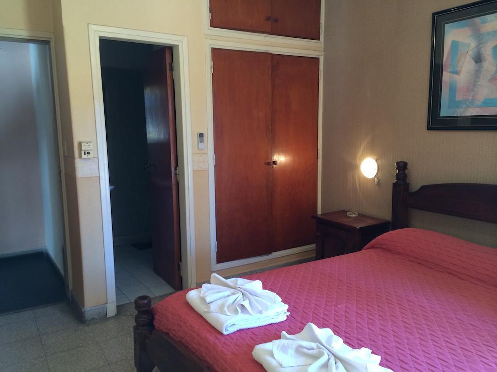 Hotel Cordoba วิญาการ์ลอสปาซ ภายนอก รูปภาพ