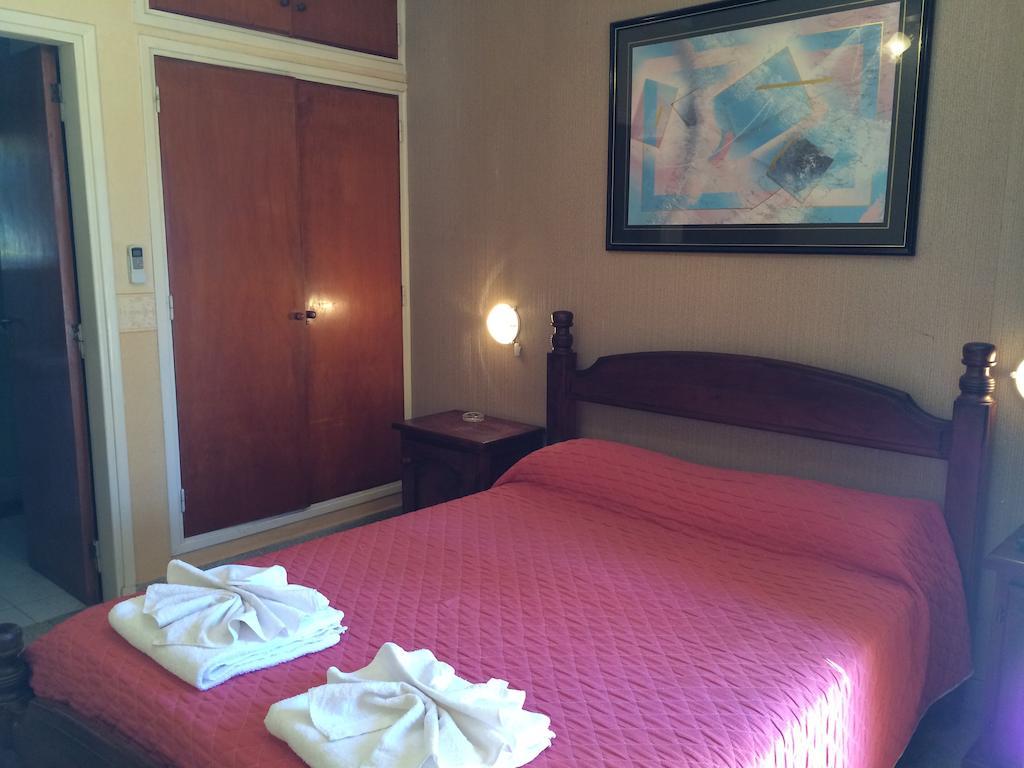 Hotel Cordoba วิญาการ์ลอสปาซ ห้อง รูปภาพ